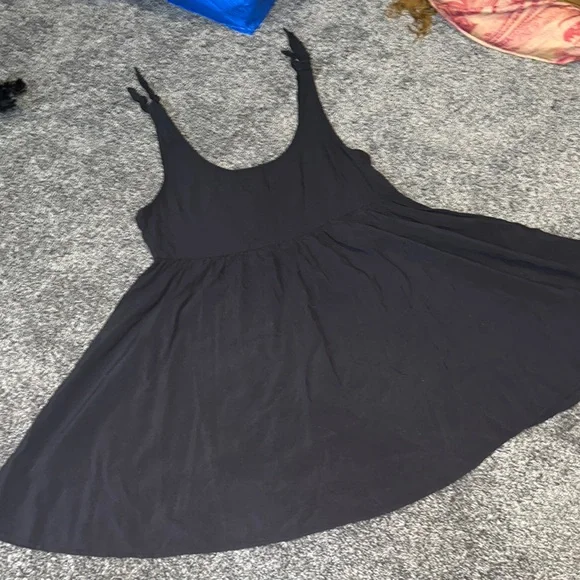green emerald velvet dress Forever 21 Tiered Bell-Sleeve Mini Dress Black X-Small at Amazon Women's  Clothing store main image 0